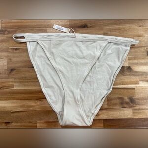 Skims Kim Kardashian Women’s Underwear 4X New with Tags